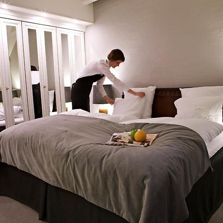 Munkebo Kro & Hotel ภายนอก รูปภาพ