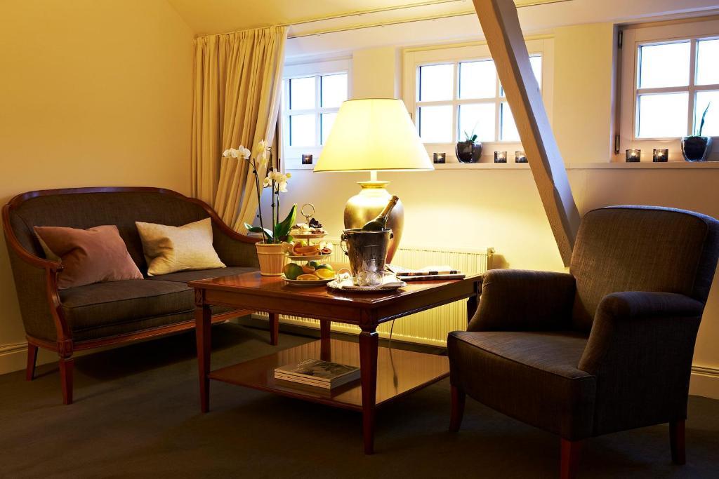 Munkebo Kro & Hotel ภายนอก รูปภาพ